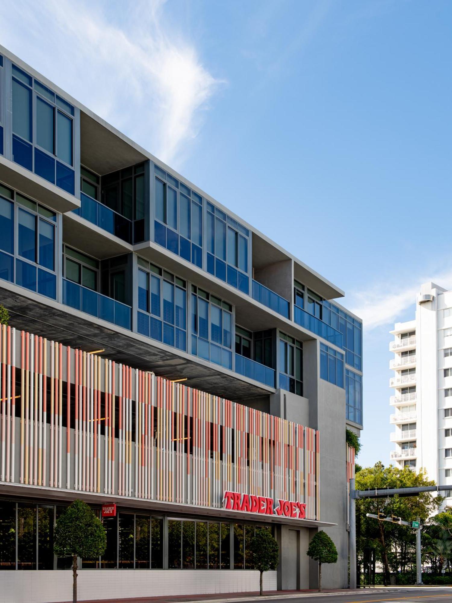 Sonder By Marriott Bonvoy 17West Apartments